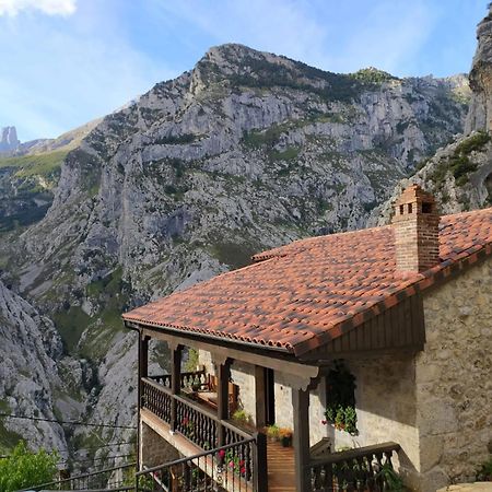 El Portal Del Abuelo Lägenhet Arenas De Cabrales Exteriör bild