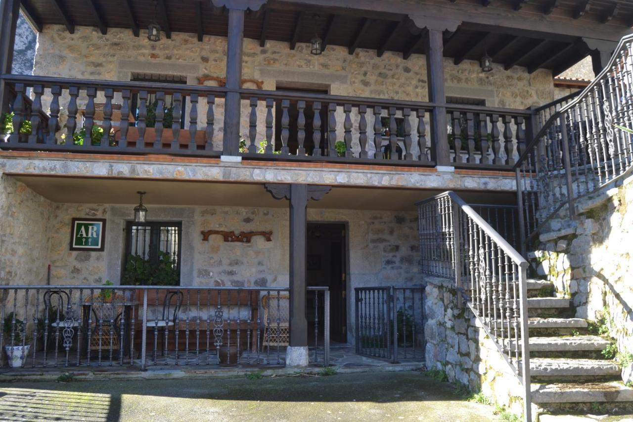 El Portal Del Abuelo Lägenhet Arenas De Cabrales Exteriör bild